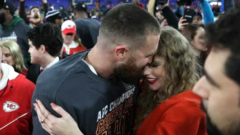 Taylor Swift and Travis Kelce